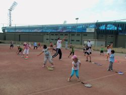 Tenis çocukların ilgi odağı